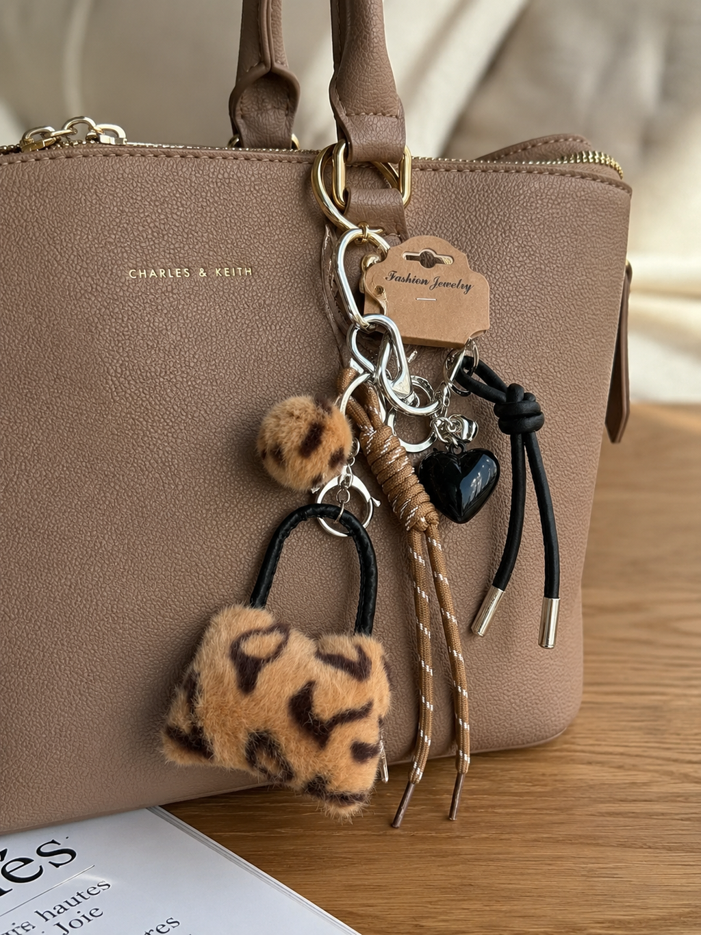 CHARM BAG Wild Glam