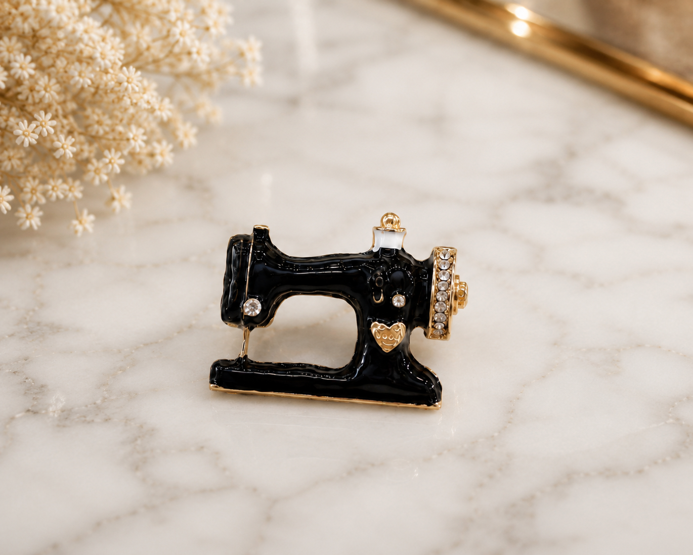 Charm Machine à Coudre Vintage 🖤✨
