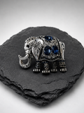 Broche Éléphant Royal Saphir