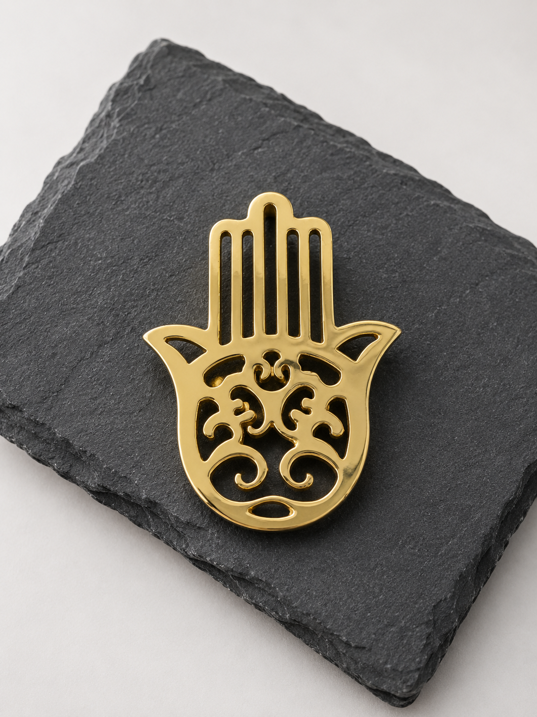 Broche Main de Fatma Élégance – Acier Inoxydable🪬
