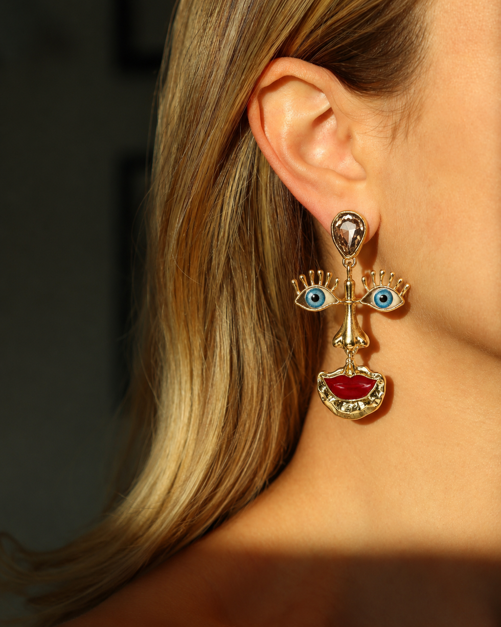 Gold and red Eye And lip Earrings