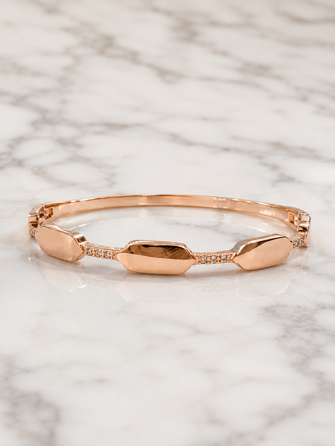 Bracelet Rose Élégance