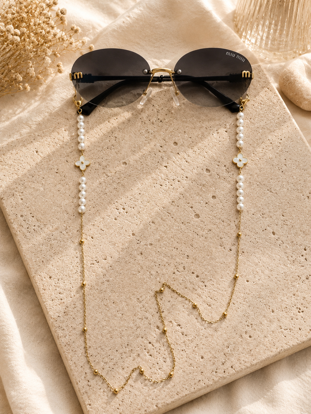 Chaîne de Lunettes Perla Fleur Blanche