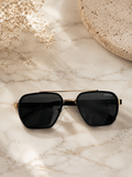 Lunettes de Soleil Lacoste Signature Noir & Or