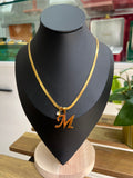 Collier Initiale M