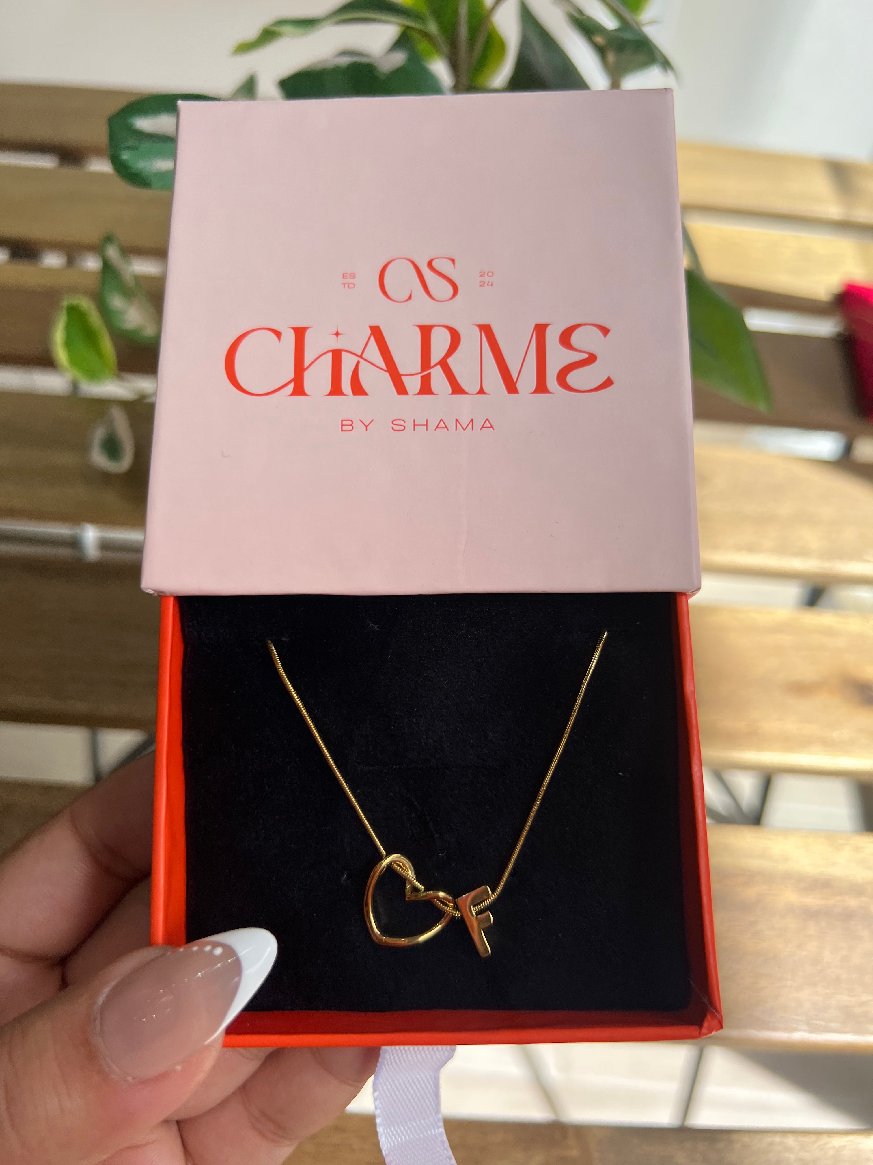 Collier Initiale COEUR F