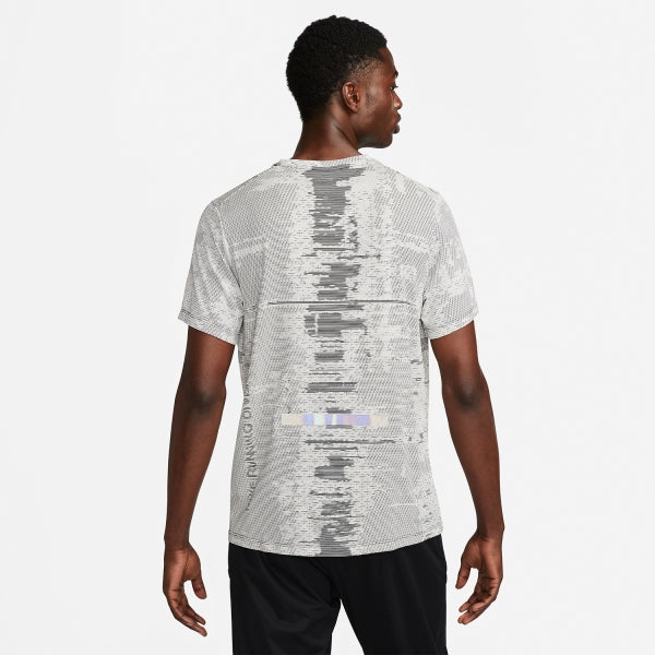 Nike T-Shirt Phantom Dri-FIT ADV Run Division Men's Running